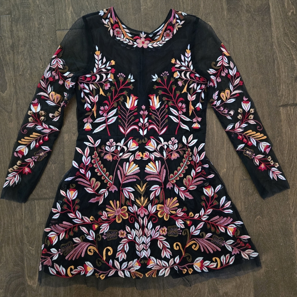 KARINA GRIMALDI Regina Dress Size S